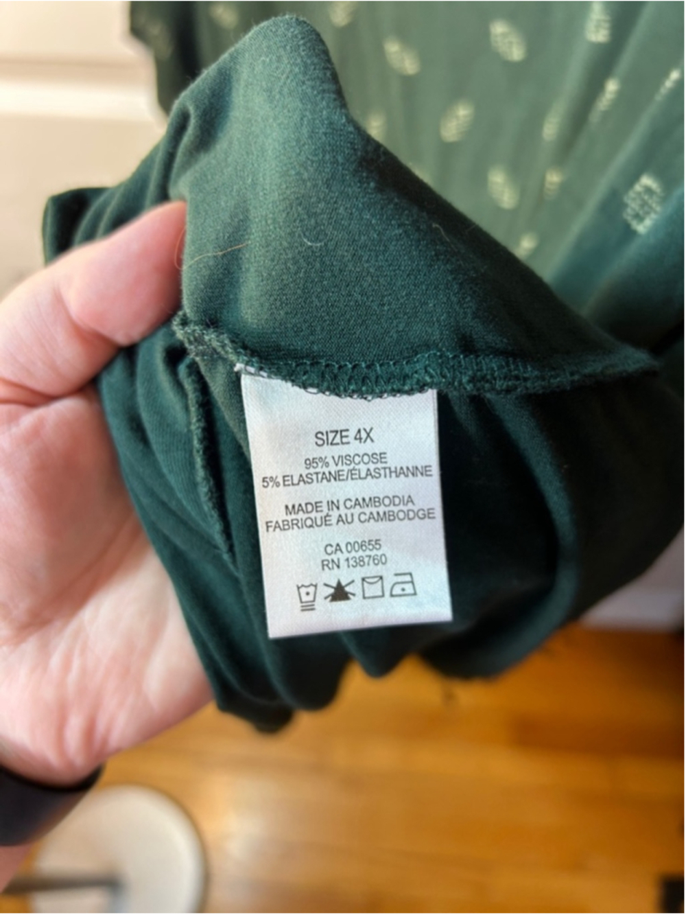 Penningtons Forest Green V-Neck Short Sleeve Top - Picture 3 of 6
